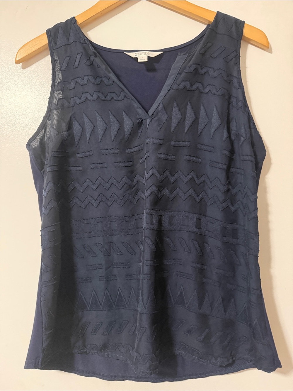 Market & Spruce Navy Sleeveless V-Neck Textured Camisole